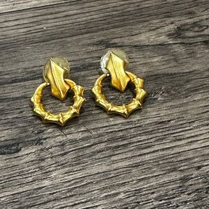 VTG Gold Tone Door Knocker Earrings